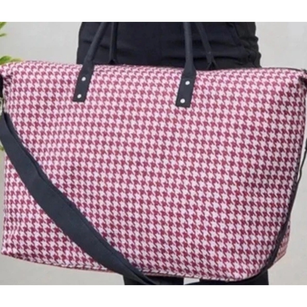 Lulu Dharma Weekender Houndstooth Tote NWT